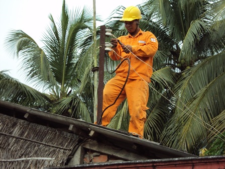 Tổng Công ty Điện lực miền Nam tô thắm truyền thống ngành điện